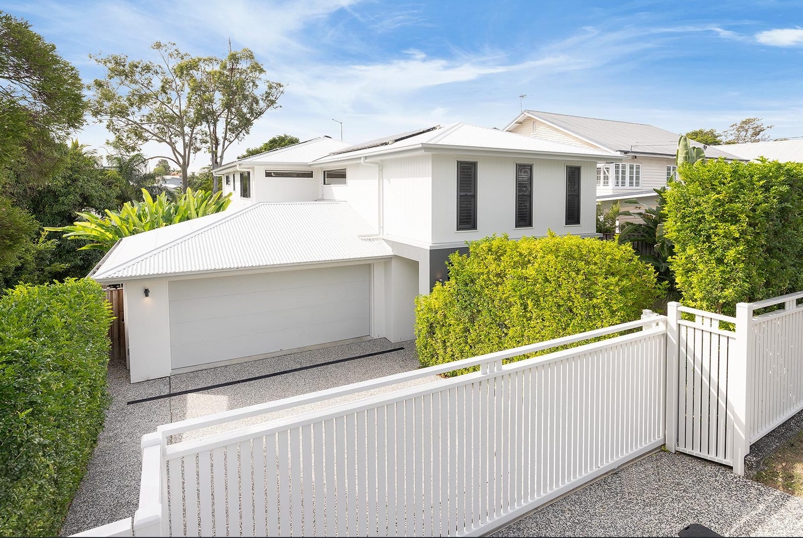 99 Jardine Front