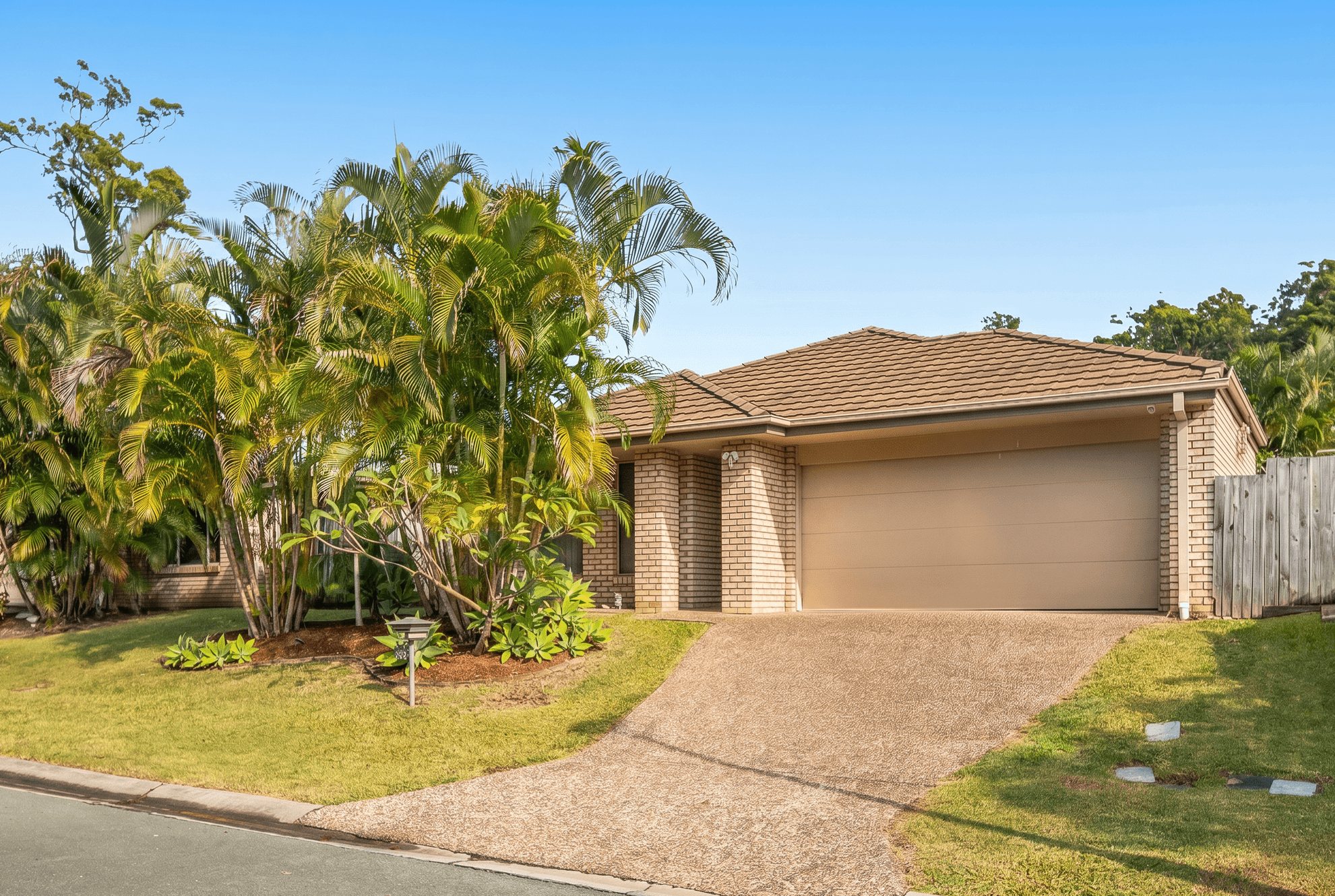 21 Pecan Drv, Upper Coomera, QLD