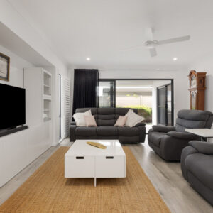 Logan Reserve  QLD  4133