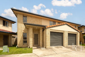 52/17 Cunningham Street