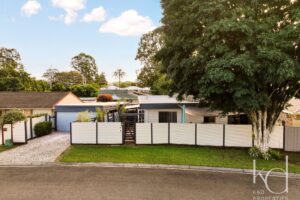 3 Sunnymeade Drive