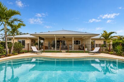 15 Stormbird Court