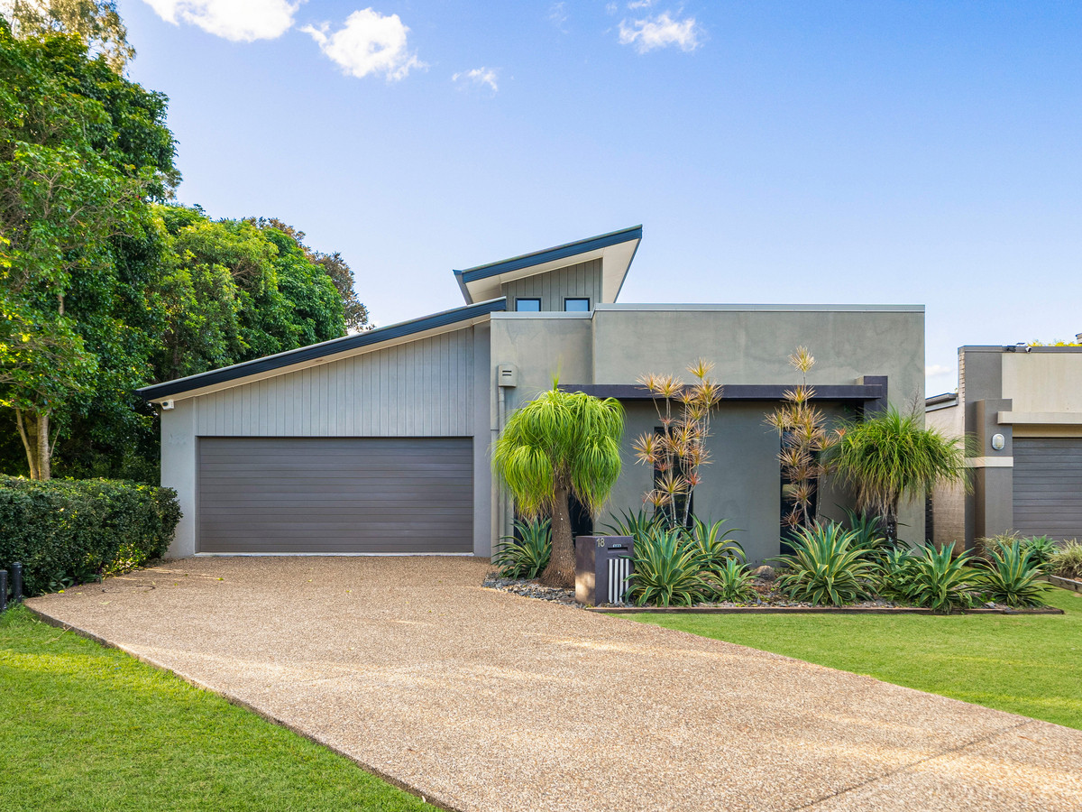 18 Birdwing Crescent