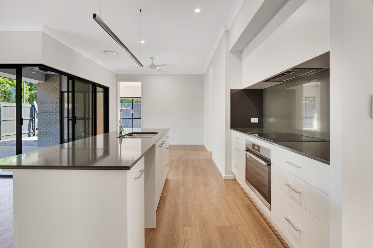 Listing image for 5-7 Frances Court, Kallangur  QLD  4503