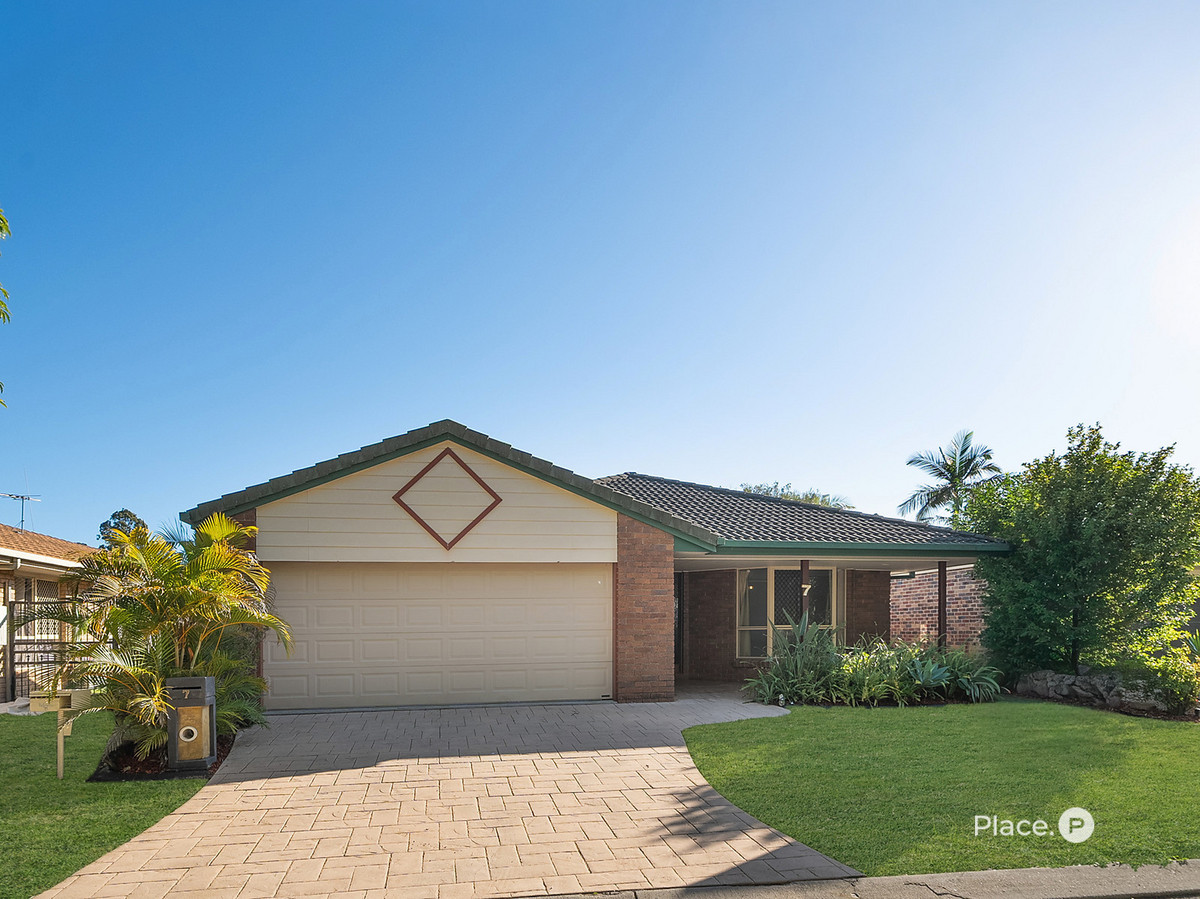 7 Lockhart Place