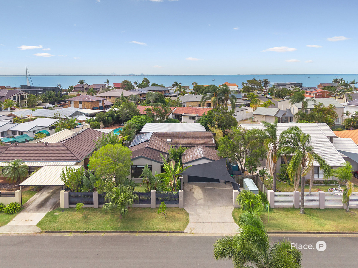 33 Southern Cross Drive
