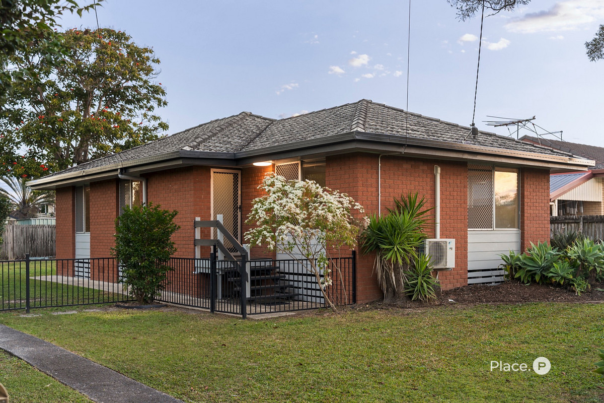 14 Simon Street