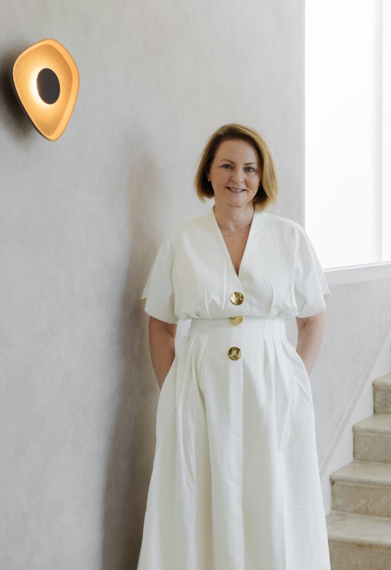 Ronelle Sharman – Office Manager