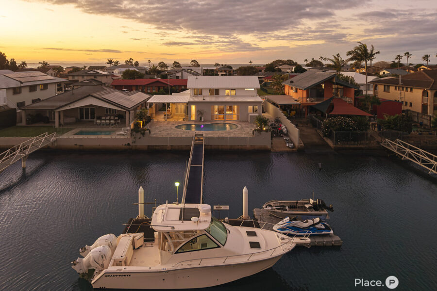14 Southern Cross Drive