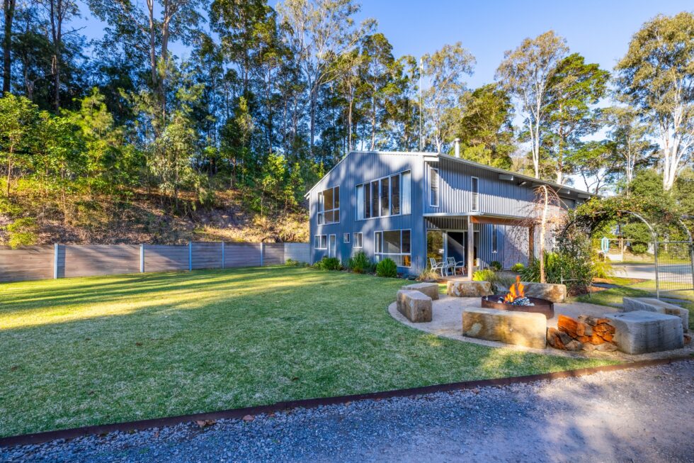 627-633 Blackall Range Road