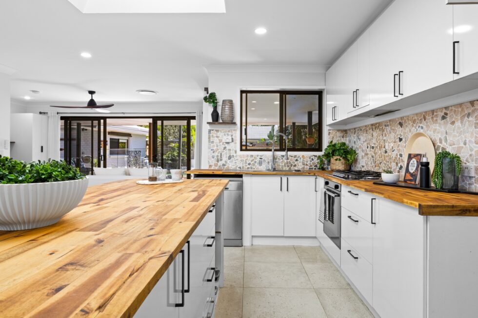 2 Casuarina Court