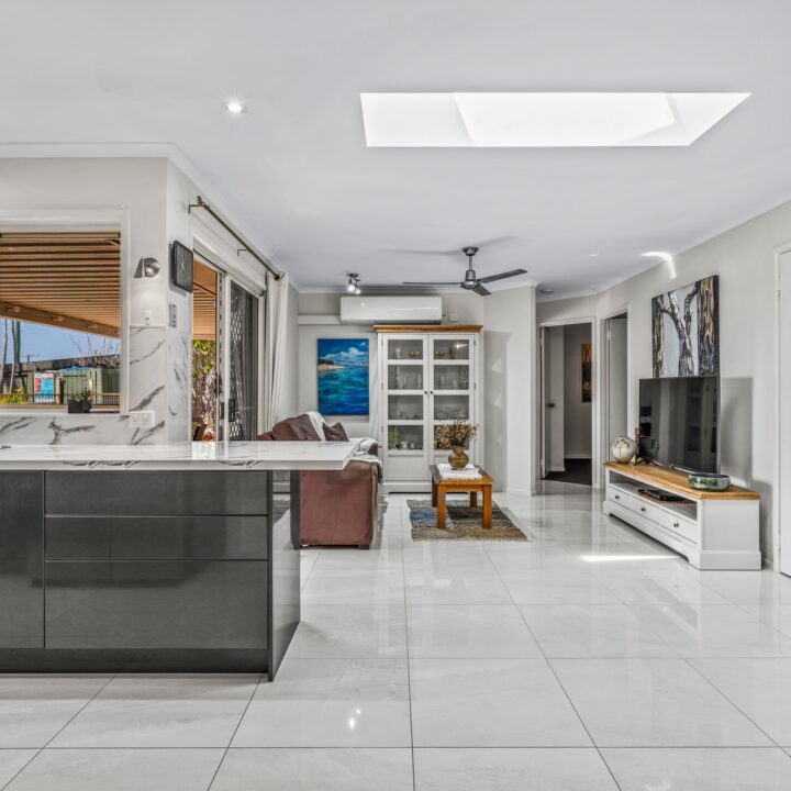 1 Mountain Breeze Court