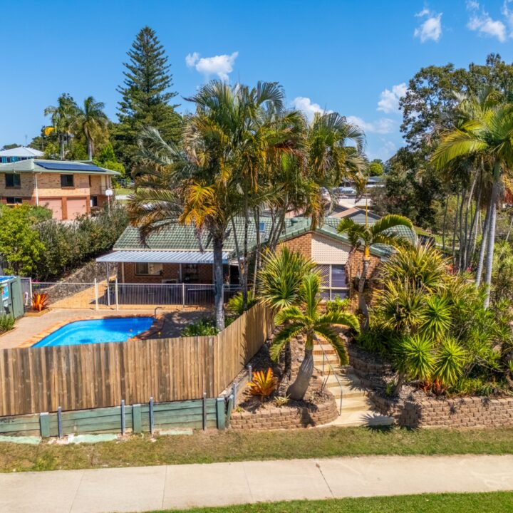 COES CREEK  QLD  4560