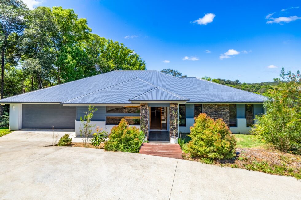 20 Eastview Close