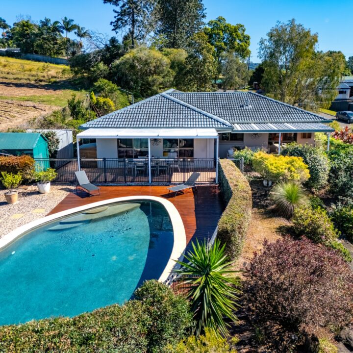 COES CREEK  QLD  4560