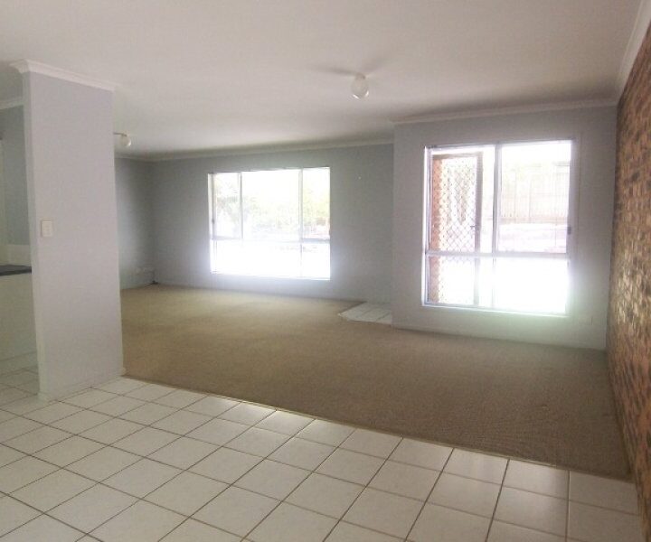 PALMWOODS  QLD  4555