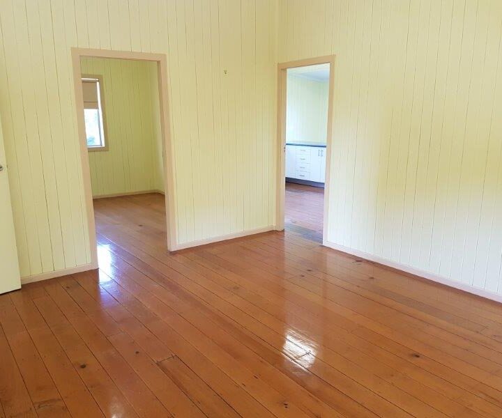 ROSEMOUNT  QLD  4560