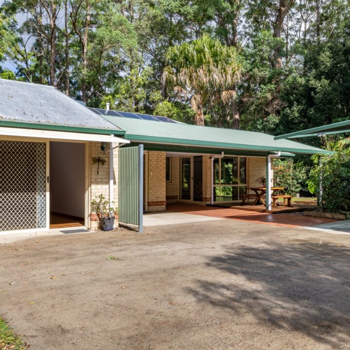 NAMBOUR  QLD  4560