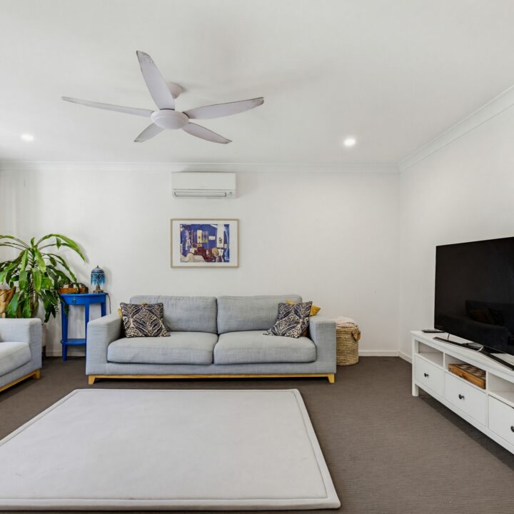 Burnside  QLD  4560