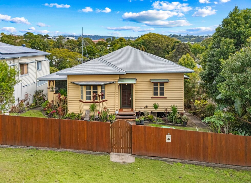 45 Hocking St