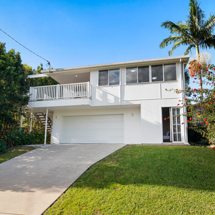 NAMBOUR  QLD  4560