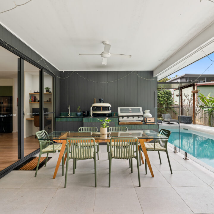 PALMWOODS  QLD  4555