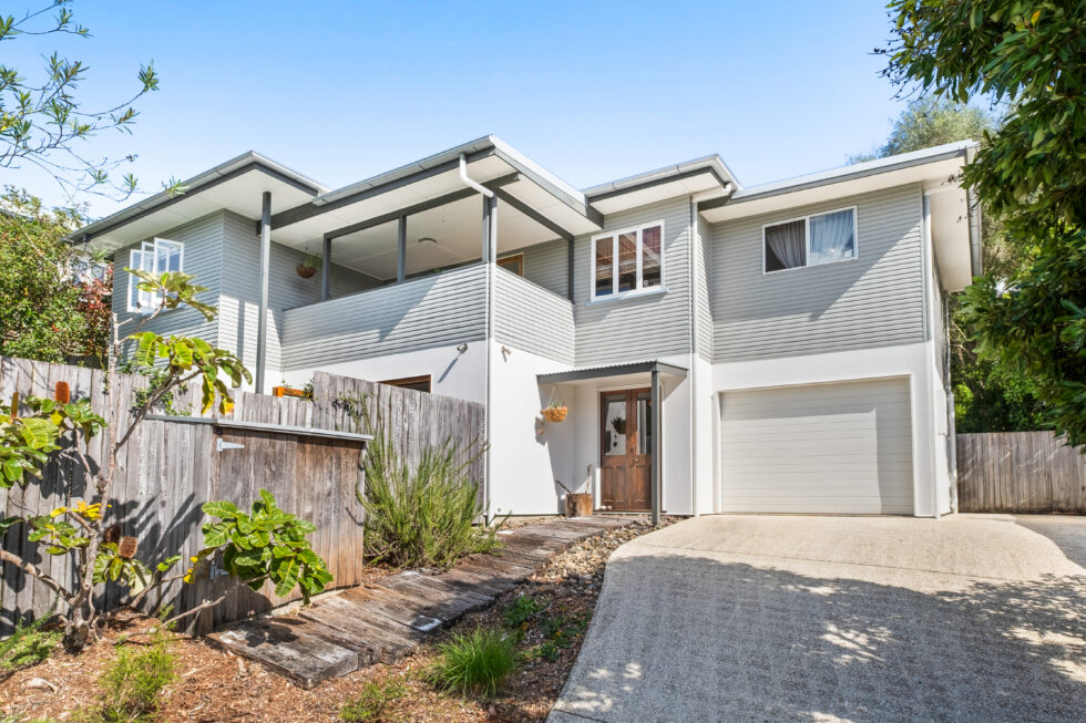 11 Fairmeadow Road