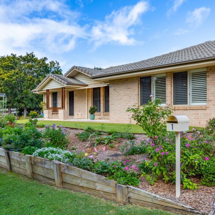 PALMWOODS  QLD  4555