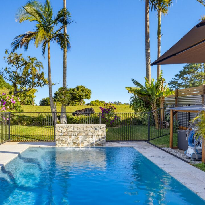 FLAXTON  QLD  4560