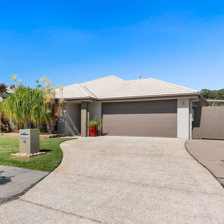 FOREST GLEN  QLD  4556