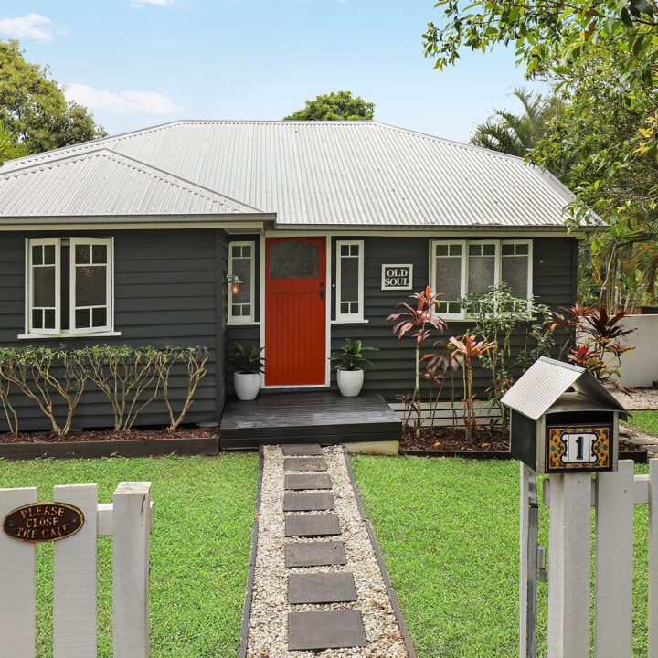 1 Lingard Street