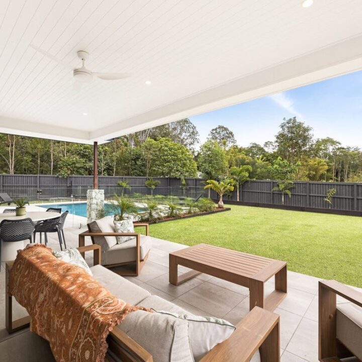 PALMWOODS  QLD  4555